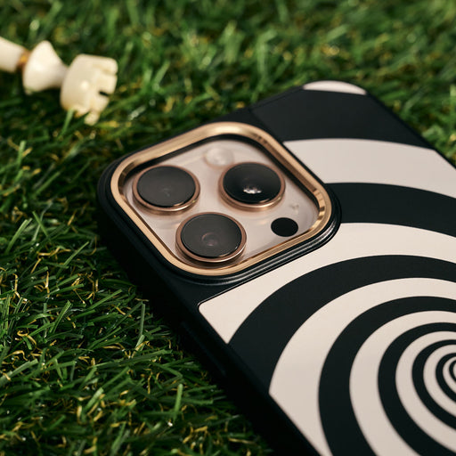 Rabbit Hole - iPhone 13 Kryt 41