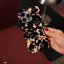 Betty - iPhone 15 Kryt 19
