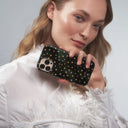 Prince Charming - iPhone 16 Pro Kryt 21